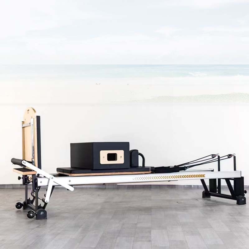 Pilates & Yoga Studio Alineacion - YTYIN Kommerzieller, verstellbarer Pilates-Reformer aus Aluminiumlegierung
